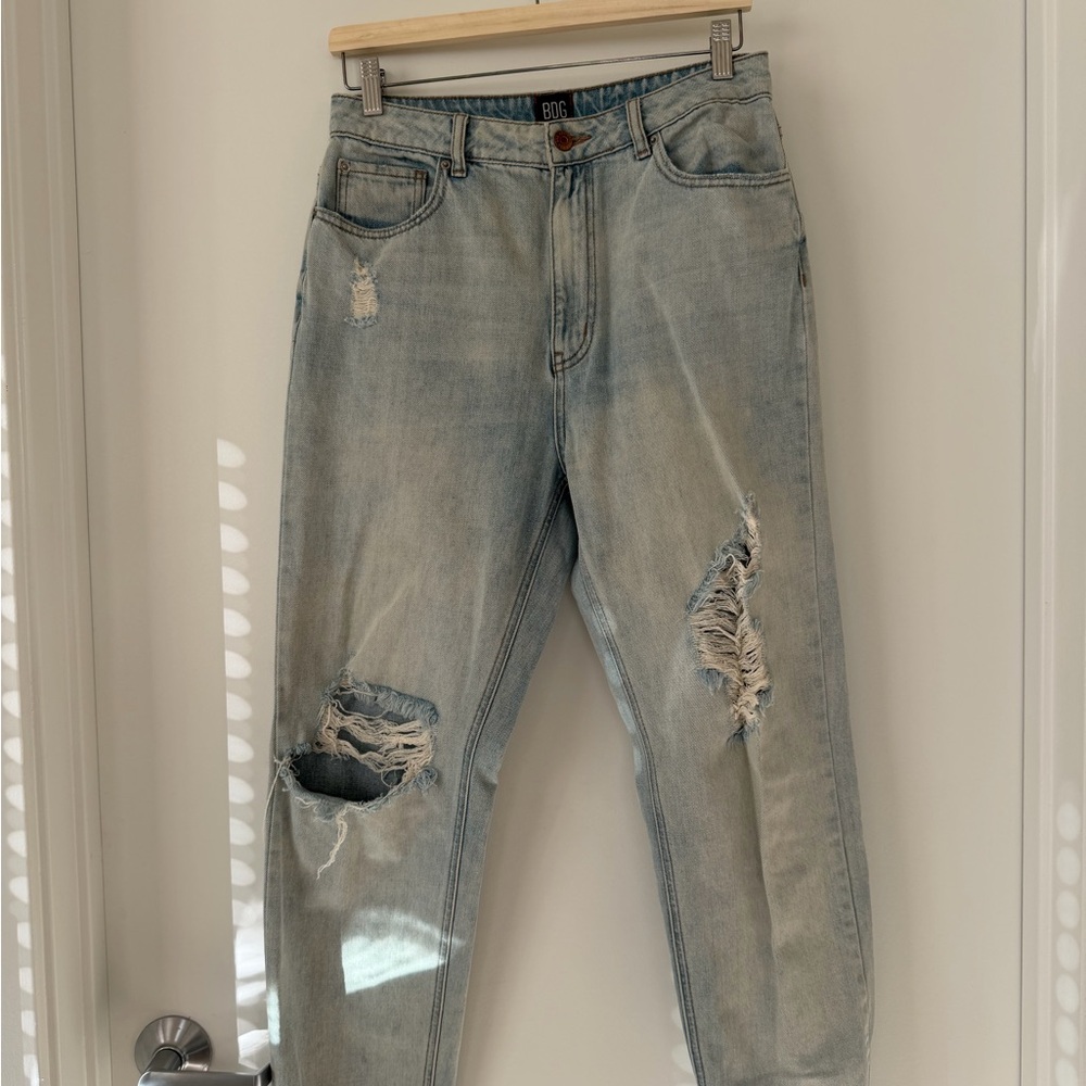 Urban Outfitters high-rise mom jeans